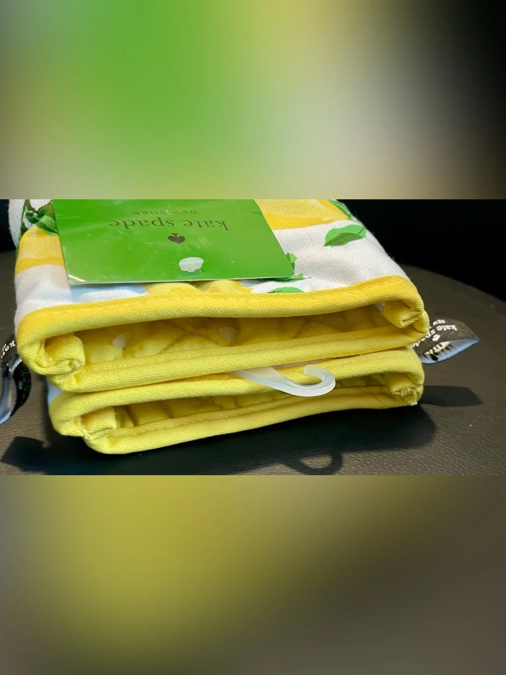 Kate Spade New York Sunshine Yellow Lemon Print Decorative -MINI MIT Set